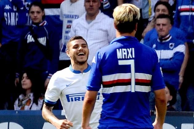 Mauro Icardi of FC Internazionale and Maxi Lopez of UC Sampdoria during the Serie A match