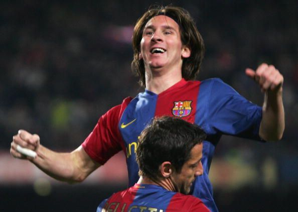 Barcelona's Argentinian Leo Messi celebr...