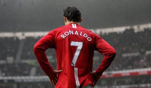 ronaldo in manchester united jersey