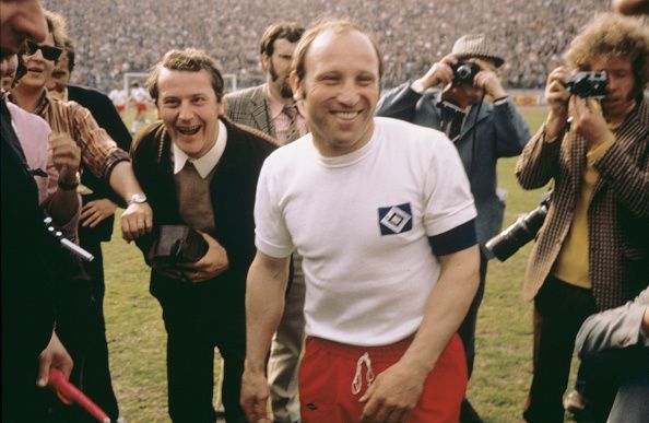 Uwe Seeler é uma lenda de Hamburgo