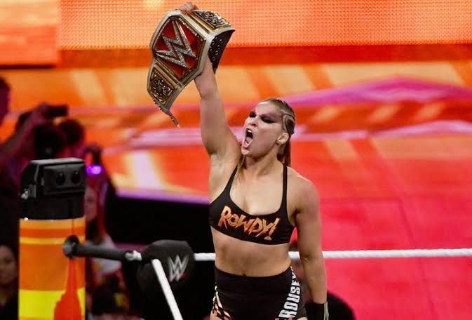 Top 3 possible opponents for Ronda Rousey at WrestleMania 35