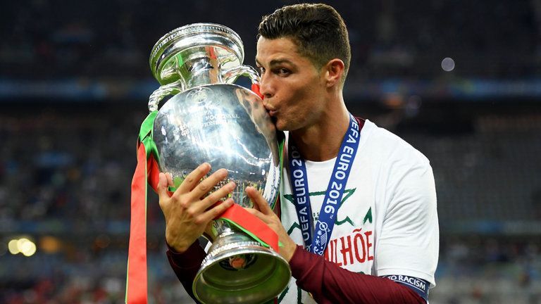 Unduh 7000 Gambar Foto Ronaldo 2016 Paling Baru Gratis HD