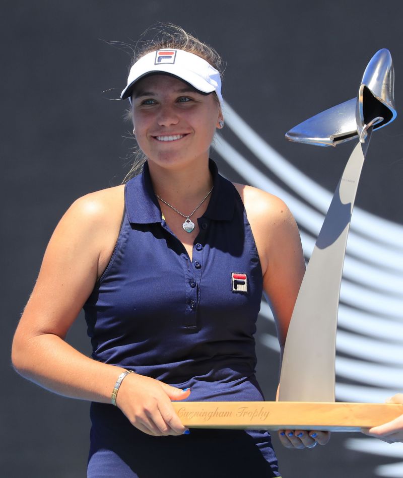 American Sofia Kenin wins first WTA title at Hobart