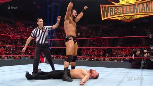 Fans React To Wwe Monday Night Raw 18 February 2019