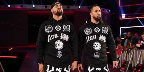   Usos have become four-time SmackDown brand champions at the Elimination Chamber 