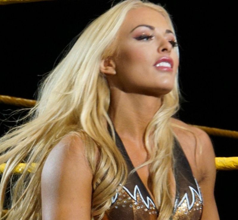 WWE wrestler Mandy Rose looks enthralling in these 