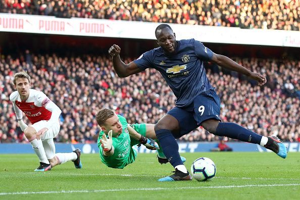 Kesalahan lukaku telah melewatkan beberapa kesempatan gol Kesalahan lukaku telah melewatkan beberapa kesempatan gol