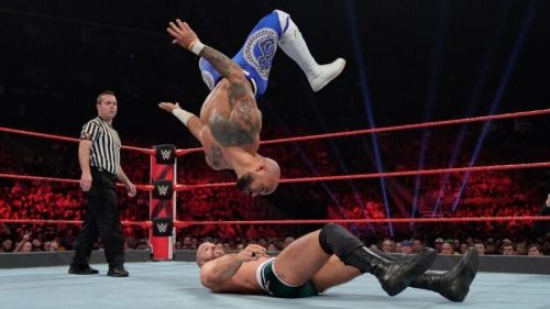   Ricochet and Cesaro can play the match # 1 against RAW 