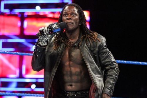 Wwe News Wwe 24 7 Championship Taken From R Truth Under Chaotic