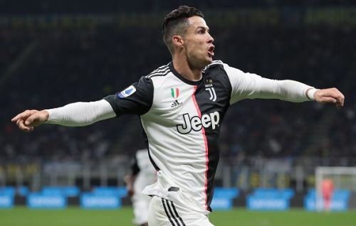4 Reasons Why Cristiano Ronaldo Could Inspire Juventus To