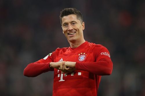 Bundesliga 2019 20 Robert Lewandowski Scores 150th League Goal