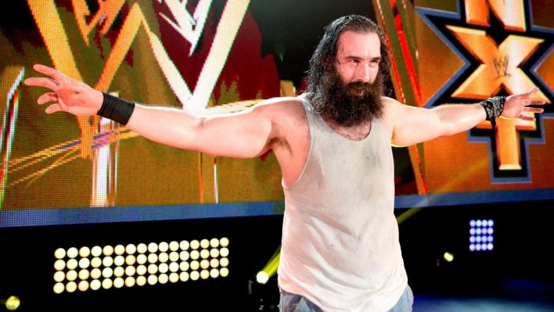 aew luke harper