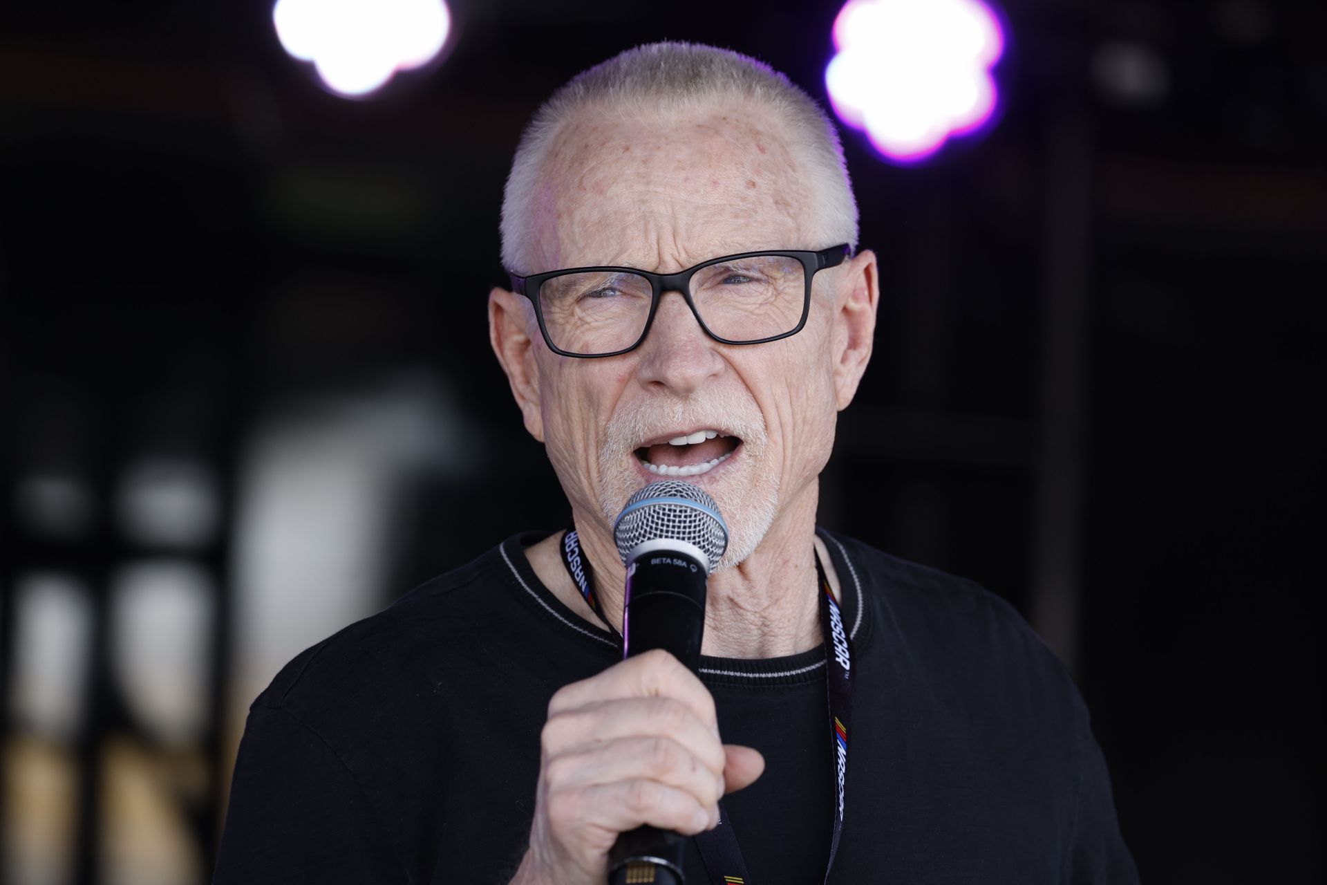 Mark Martin delivers yet another ruthless verdict on NASCAR’s playoff system and why it’s hurting the sport
