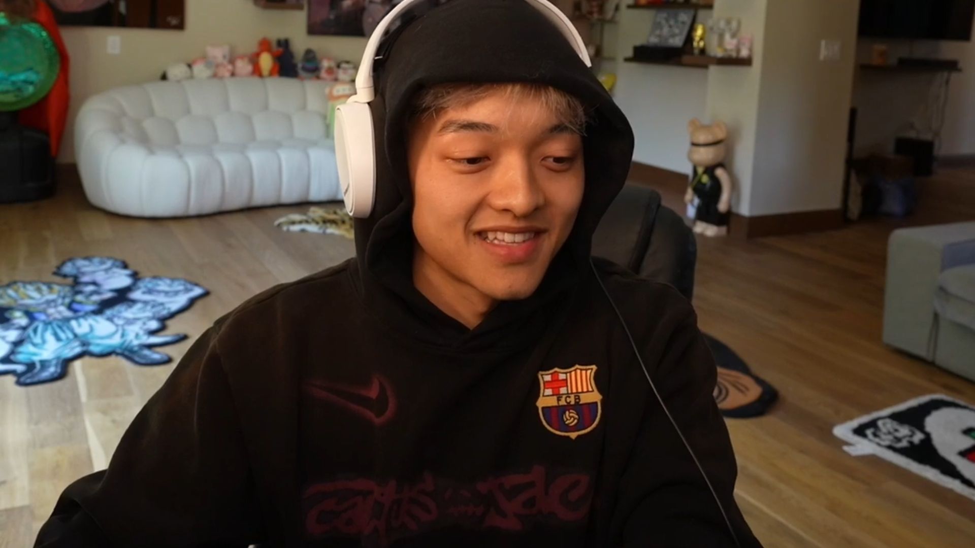 Jasontheween announces Sakura will no longer appear on his Twitch broadcasts thumbnail
