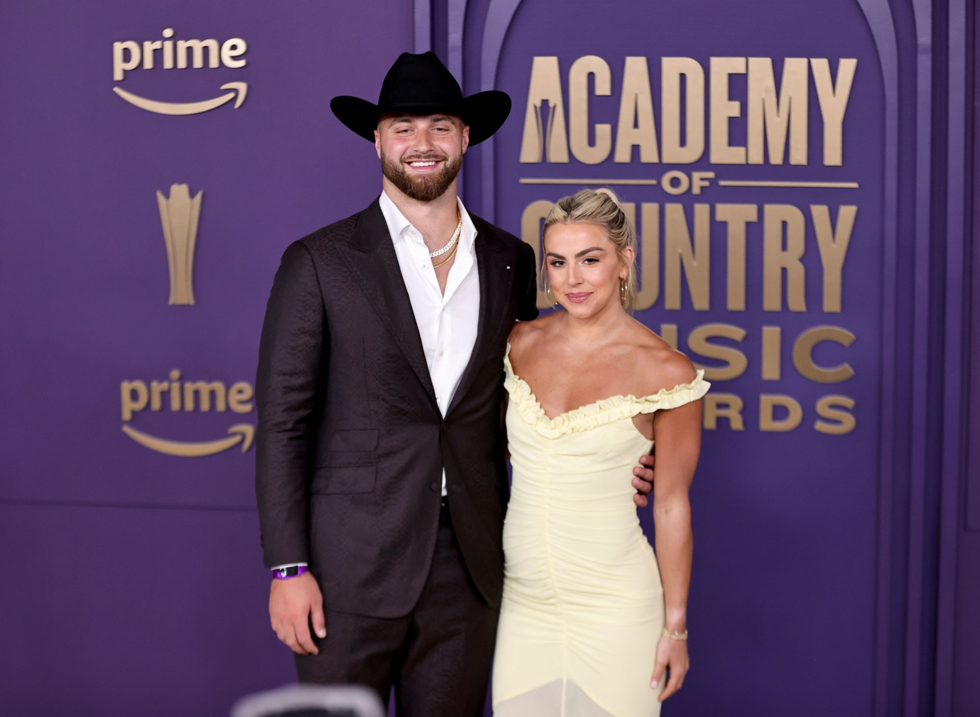 "The makeup looks so pretty": Fans react as ex-Miami star Haley Cavinder enjoys "d8 night" with fiancé Jake Ferguson 