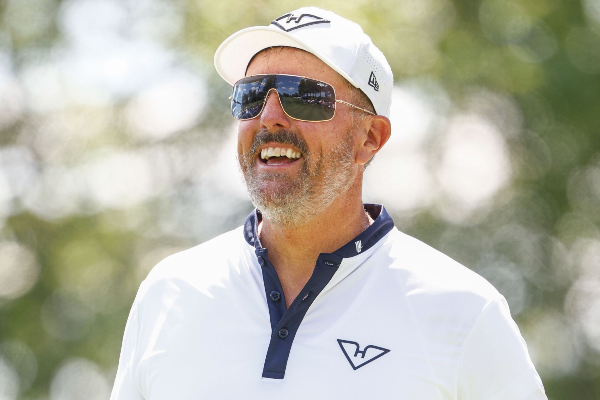 Phil Mickelson drops underrated Netflix crime drama recommendation, urges fans to visit Mexican eatery where it was filmed
