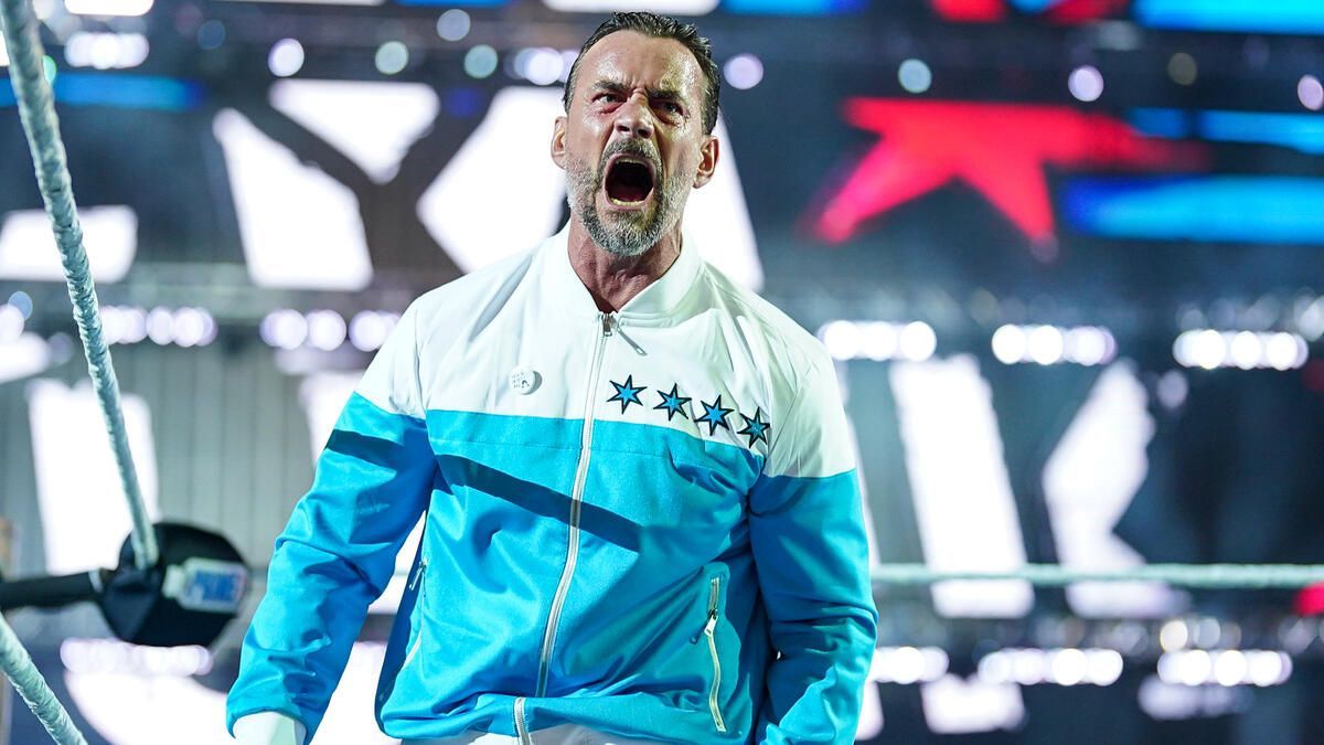 CM Punk calls female WWE stars "bunch of tra*ps" at recent show