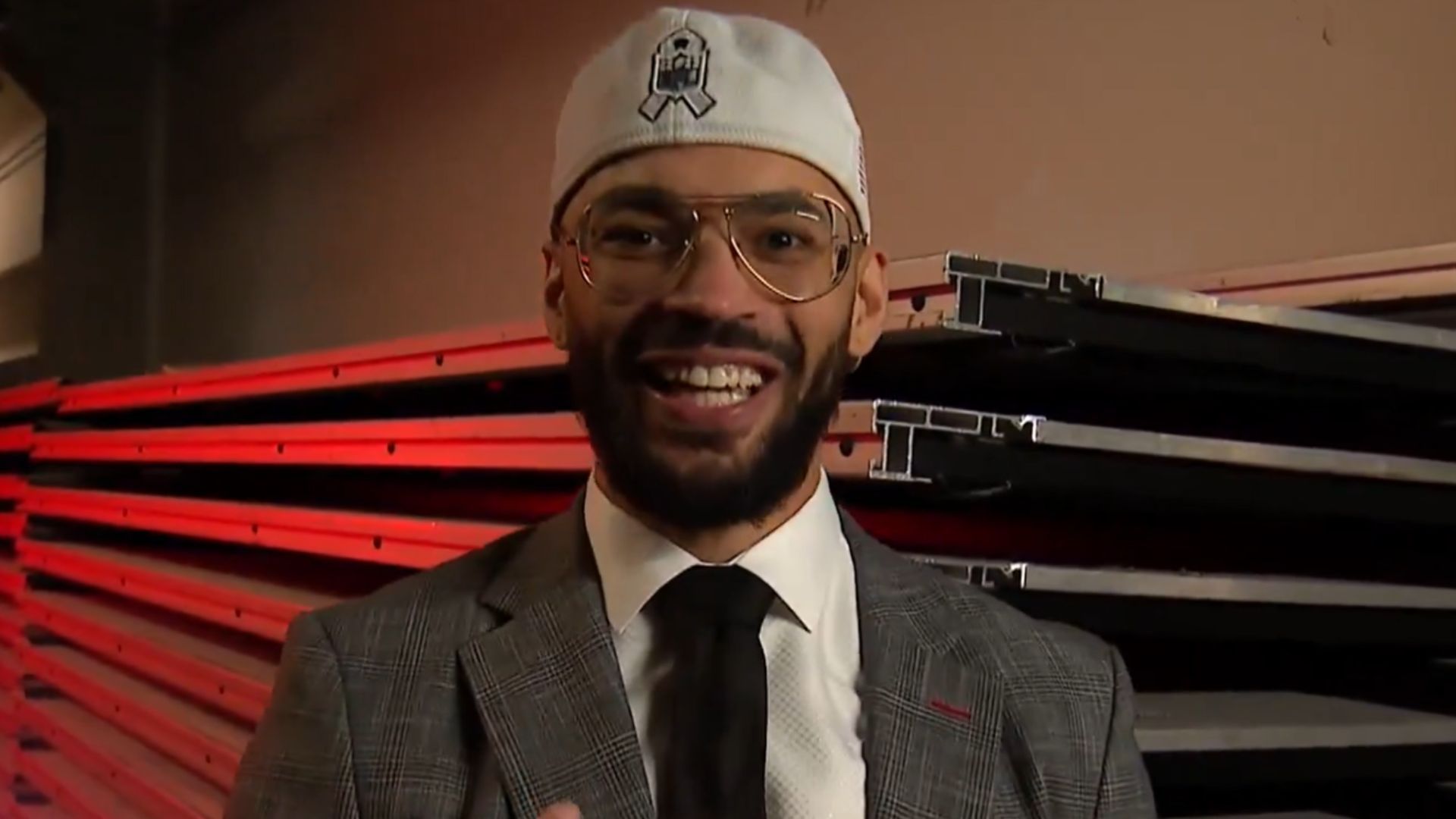 Ricochet brutally trolls WWE legend following his recent comments about AEW