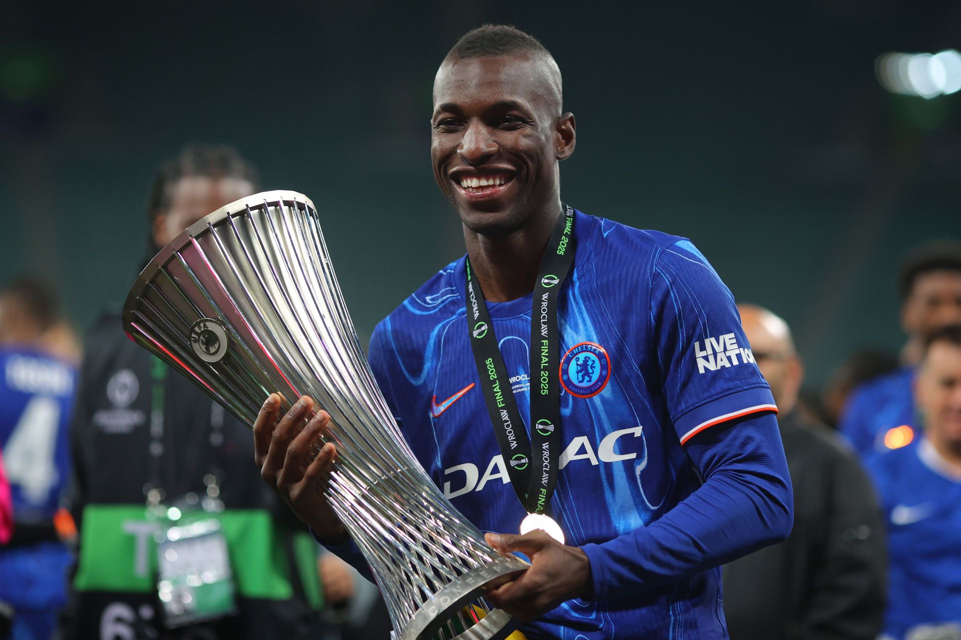 "He has been forced to come home" - Journalist claims Nicolas Jackson is 'not happy' as Chelsea reject his loan to Bayern
