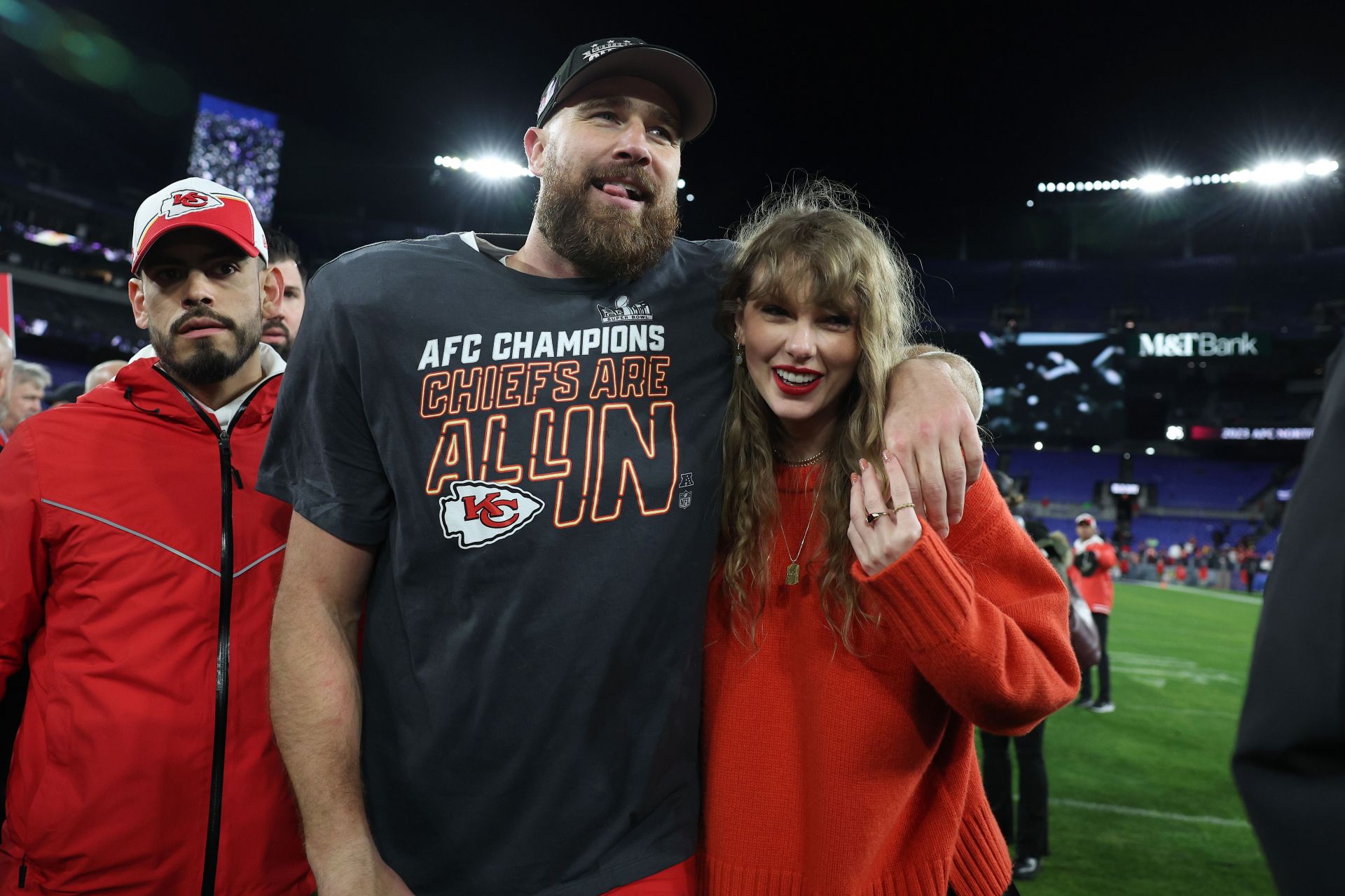 "WTF?"- Perez Hilton reacts to Travis Kelce unfollowing podcast after it reposted shocking Taylor Swift conspiracy theory - Details explored