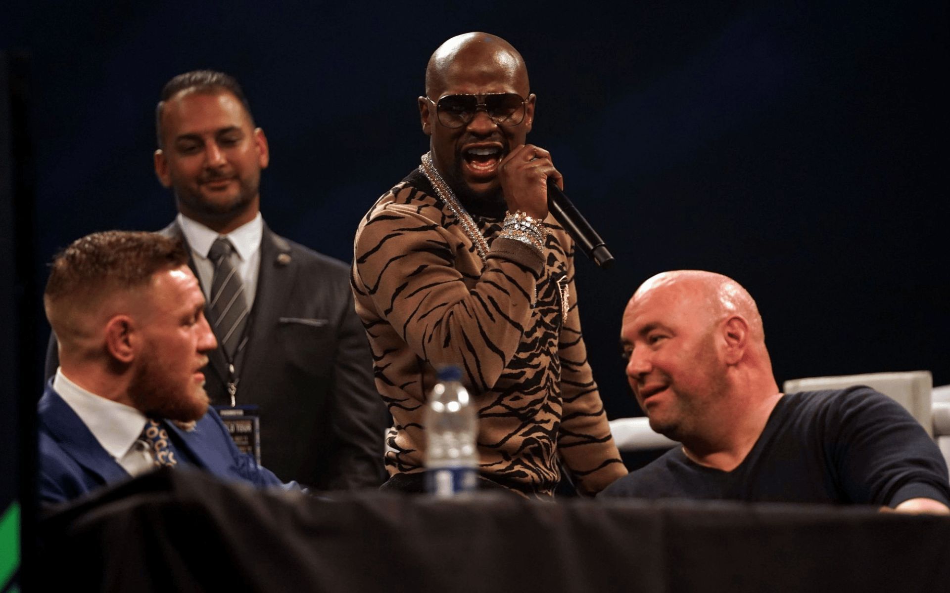 "Money is the root of all evil" - UFC icons explain why Conor McGregor’s "$130 million" Floyd Mayweather payday marked the beginning of the end