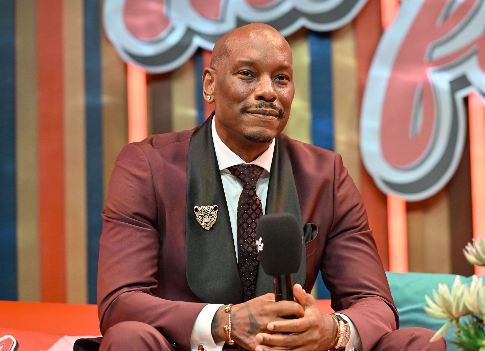 Who are Tyrese Gibson’s parents? Fast and Furious star sobs over dad’s death in viral video 