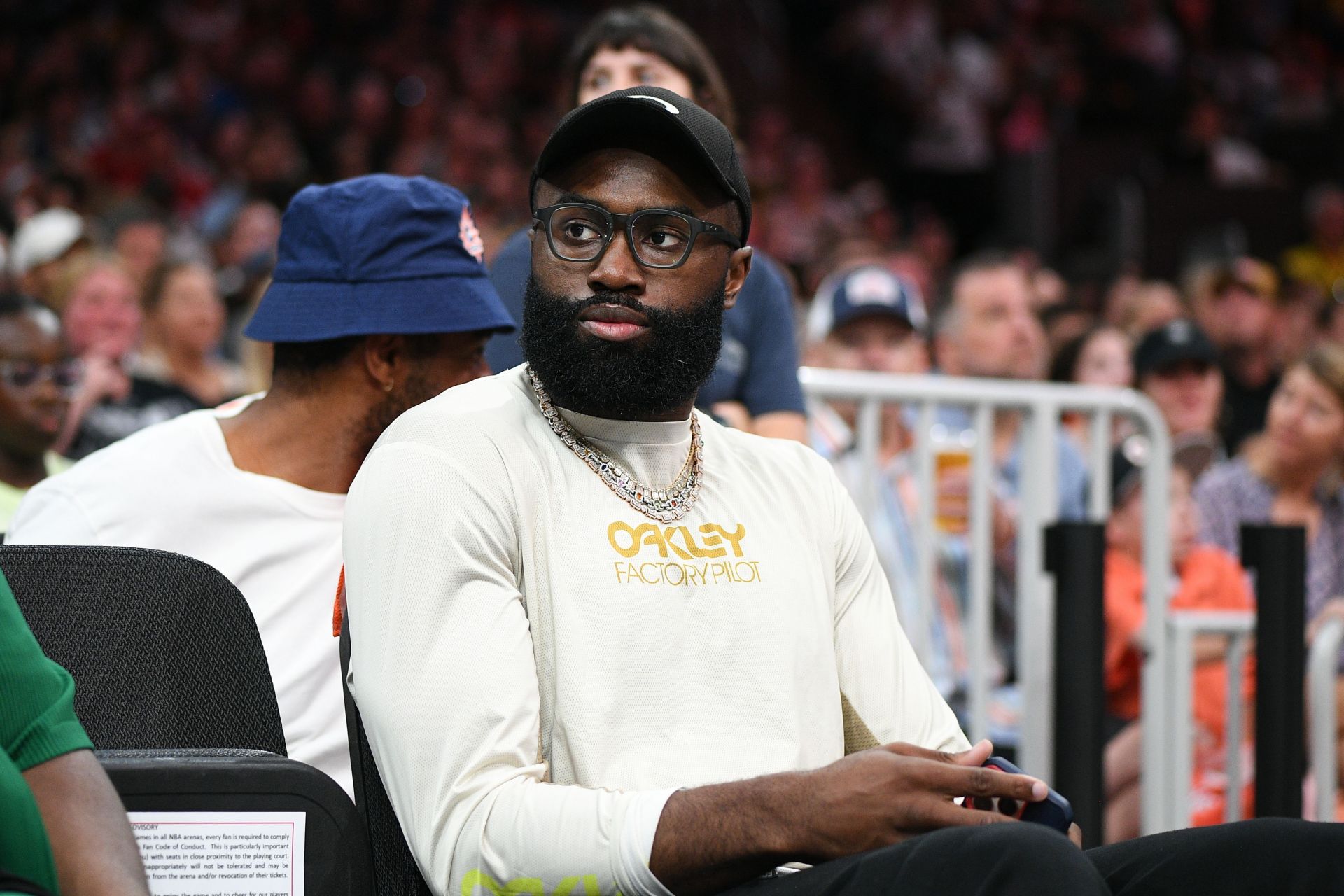 "Still can't go left": Fans react as Jaylen Brown gets checked by principal before a ferocious dunk