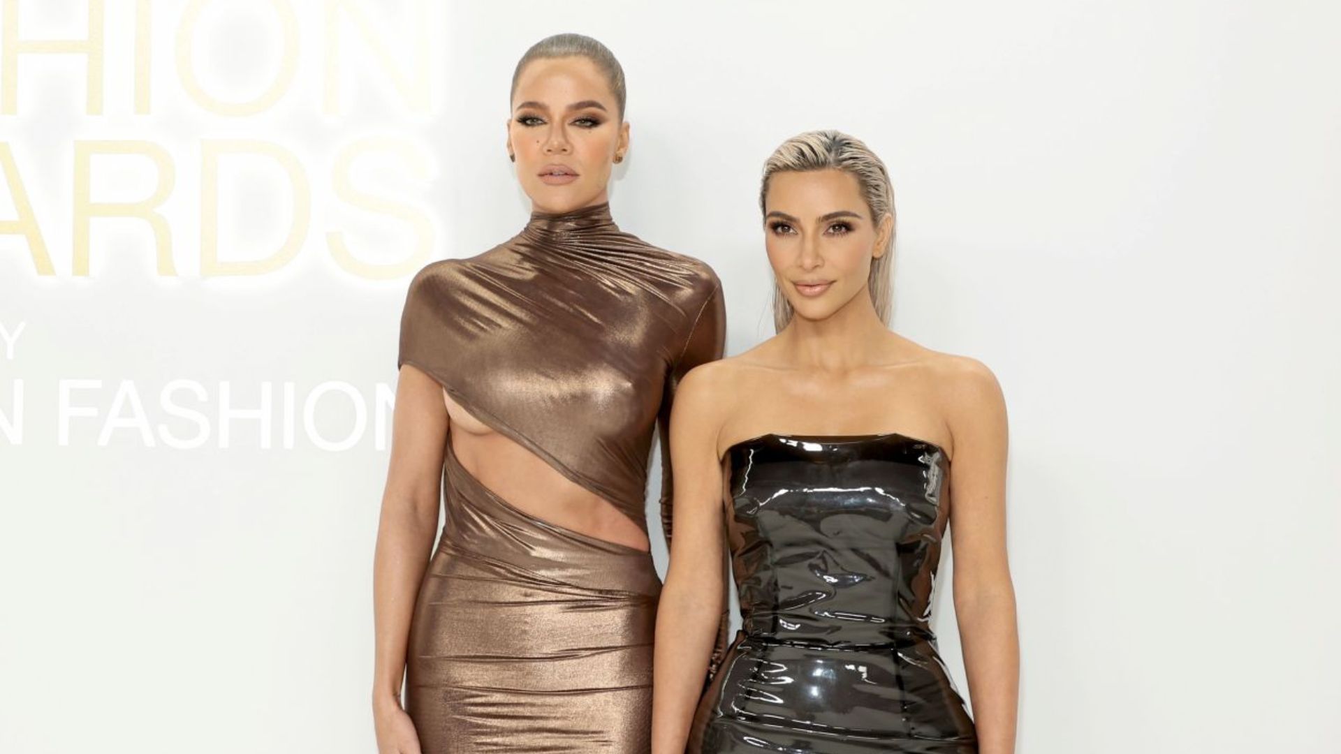 "Taking after their mom": Perez Hilton reacts after Khloe Kardashian & Kim Kardashian get "pretty sketchy" unapproved stem cell treatment in Mexico
