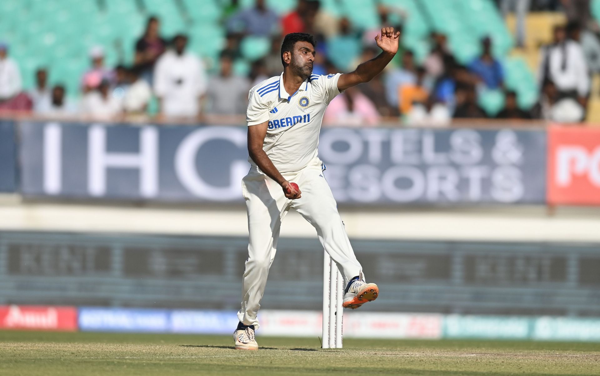 "He has not yet announced his retirement from ODIs" - Former RCB cricketer's stunning statement on R Ashwin