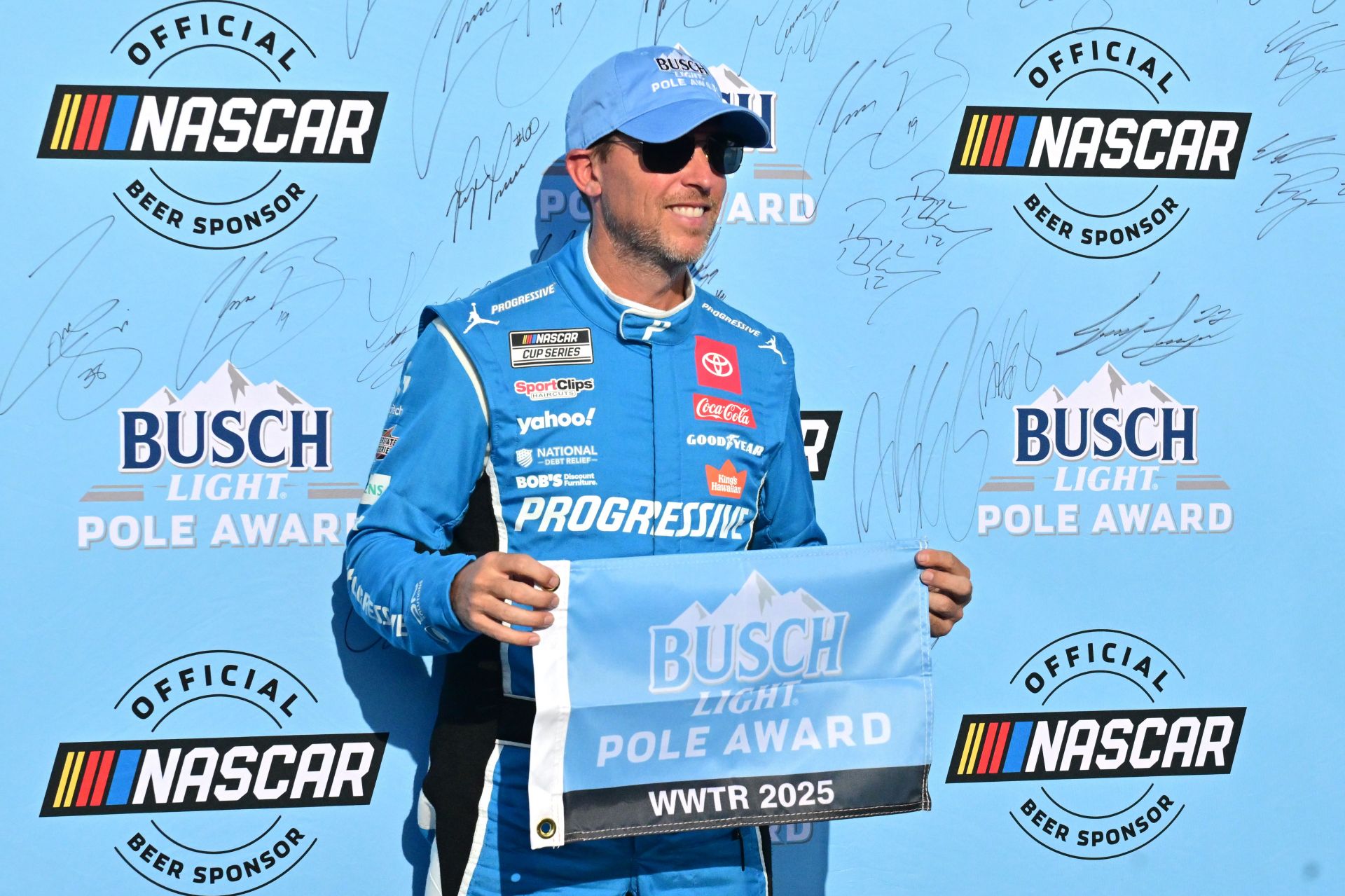 3 oldest NASCAR legends feat. Denny Hamlin to claim back-to-back NASCAR Cup Series poles