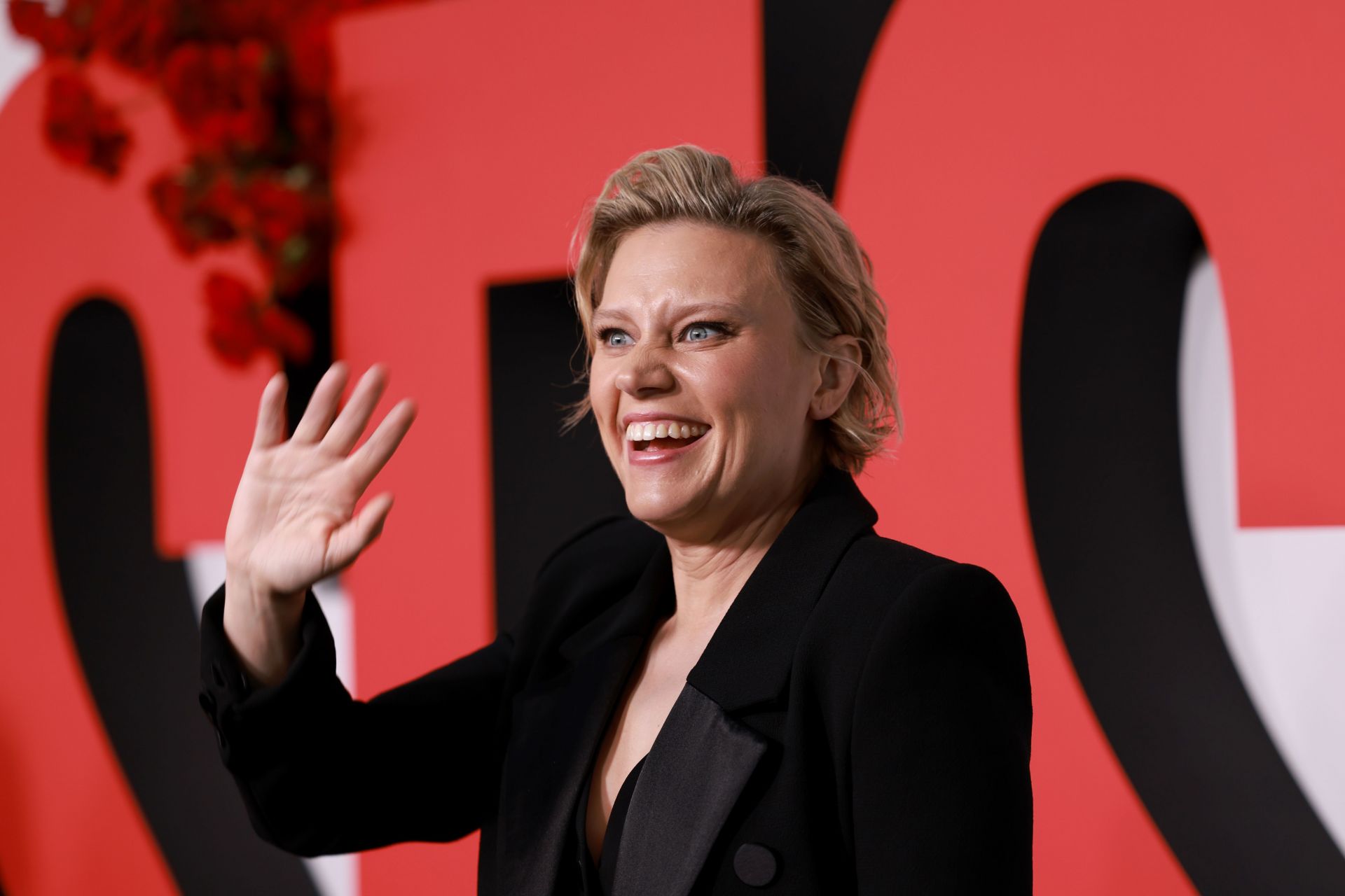 "It’s gross": Kate McKinnon reveals her recent diagnosis of geographic tongue and elaborates on it