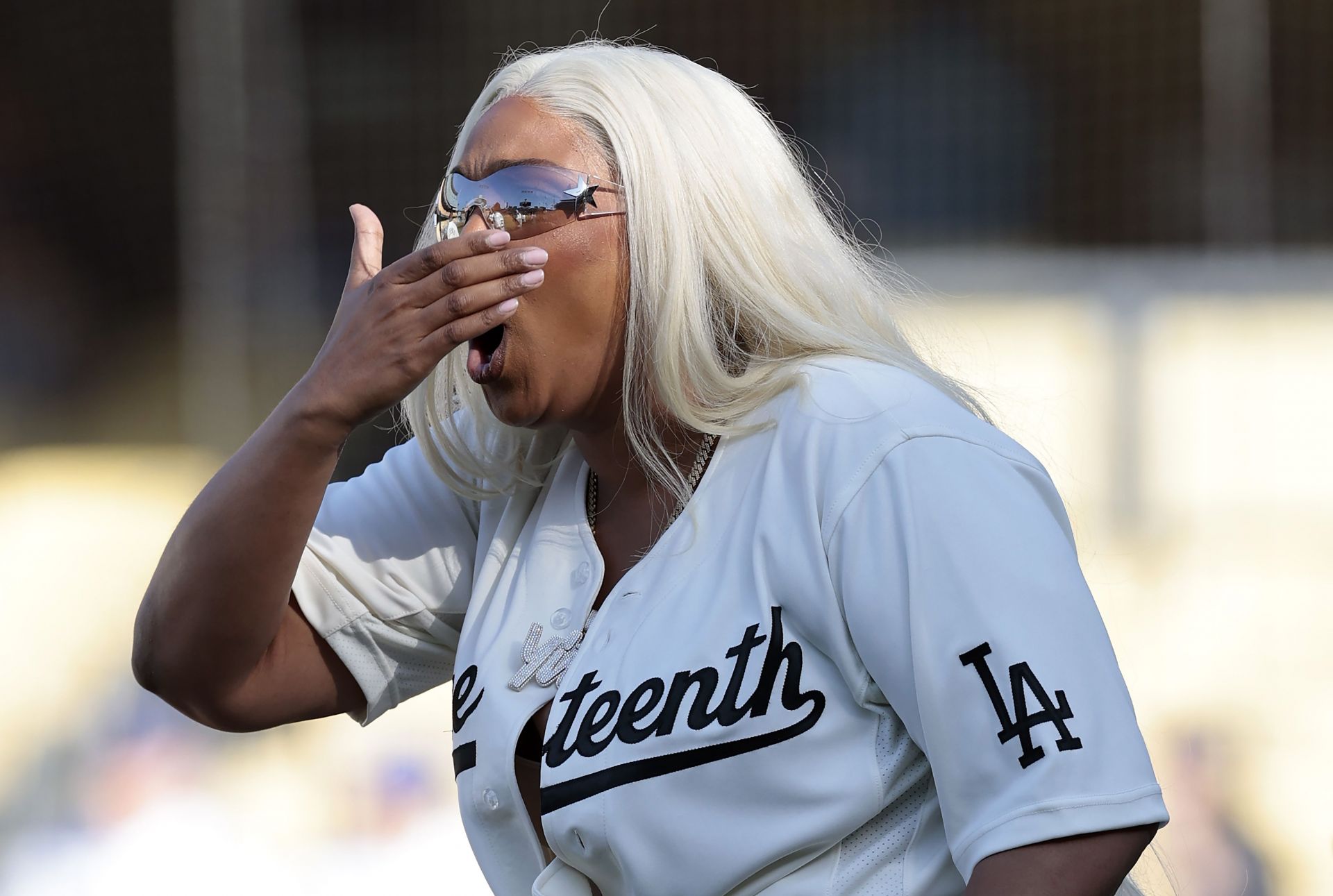 “Y’all wanna hate me so bad”: Lizzo claps back at people criticizing her weight loss and accusing her of using Ozempic in new rap 