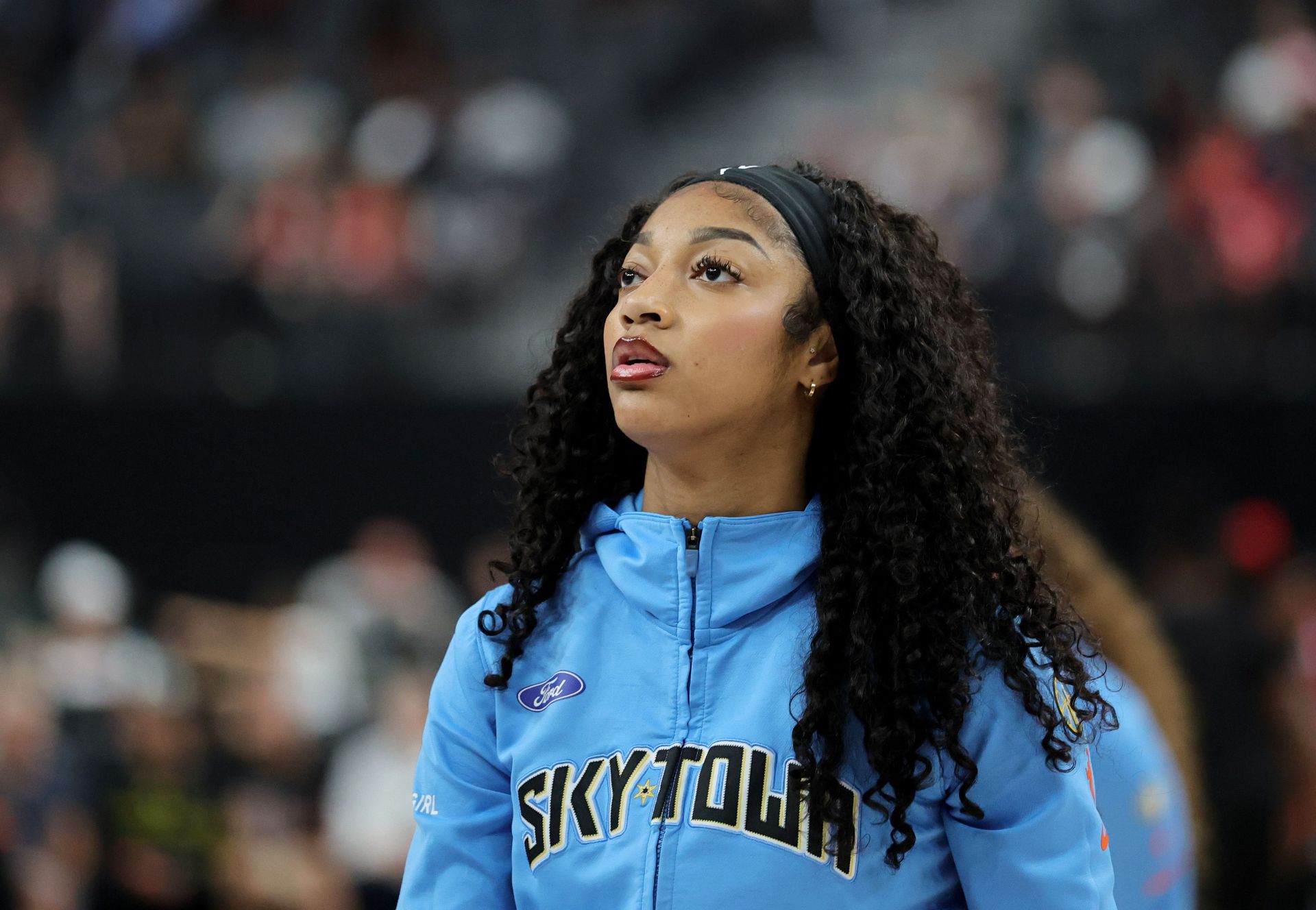 "She hates her team and she’s a quitter" - WNBA fans explode as Angel Reese skips Chicago Sky practice in 'street clothes' amid trade rumors