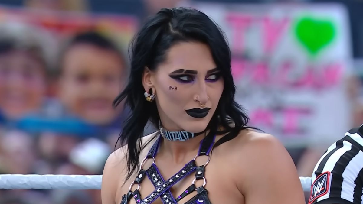 Rhea Ripley to confirm her WWE heel turn by betraying 32-year-old star? Chances explored