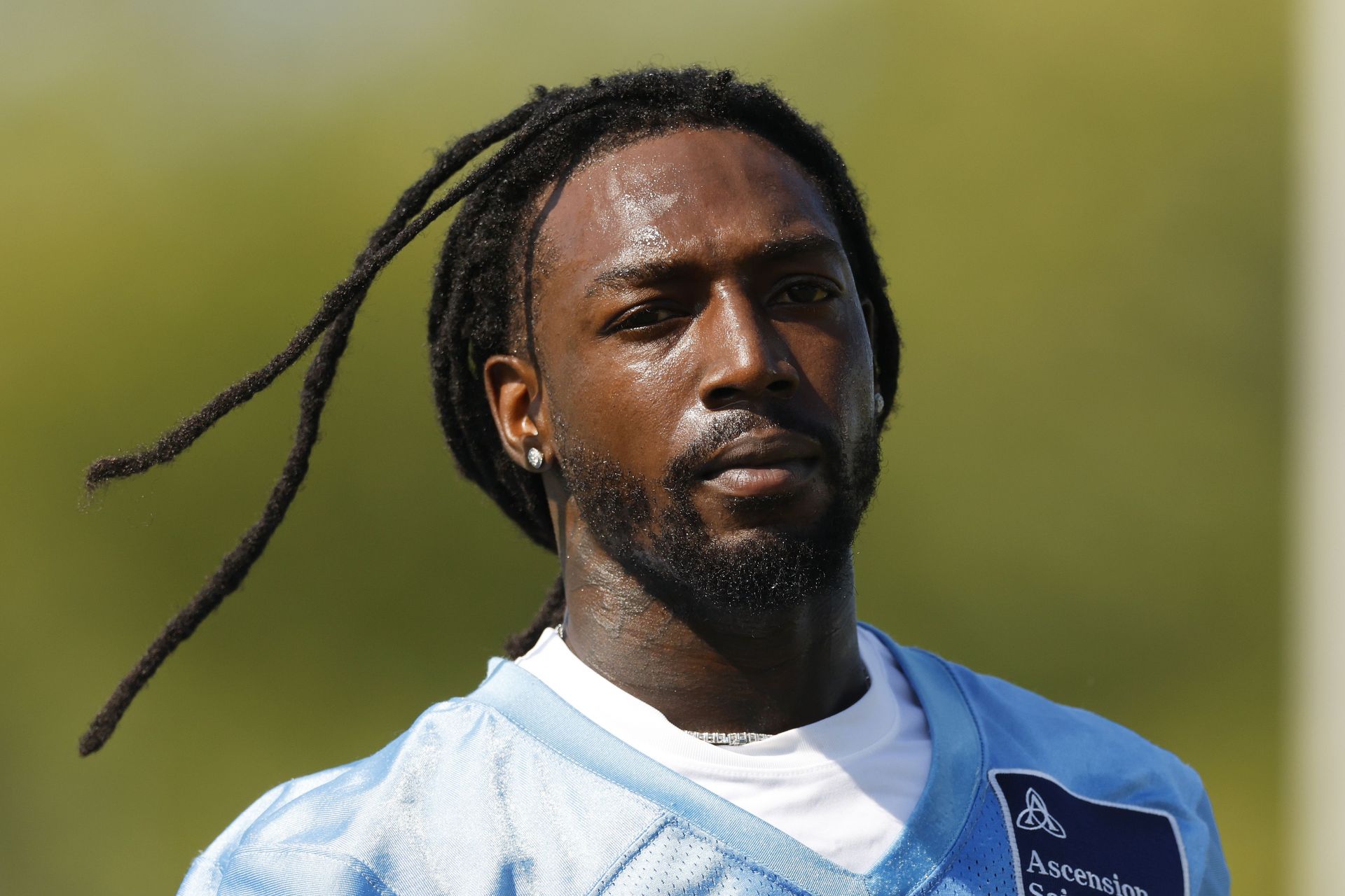 "Investigate Calvin Ridley for sports betting ASAP" - Titans WR grilled by fans for dropping 2 costly catches in 20-12 loss to Broncos