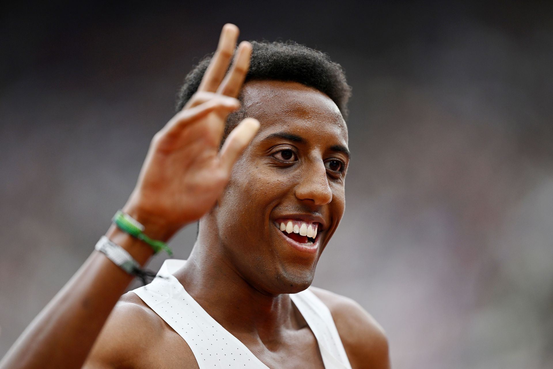 New Balance 5th Avenue Mile 2025 Results: Yared Nuguse bounces back from outdoor season setbacks with men’s race win