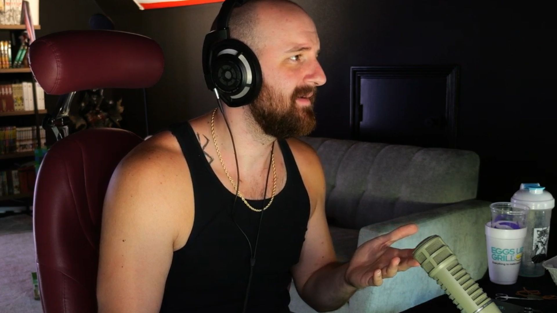 "It's appearing the shooter was a Trans Radical": Tectone comments on Steven Crowder's claims about Charlie Kirk's shooter
