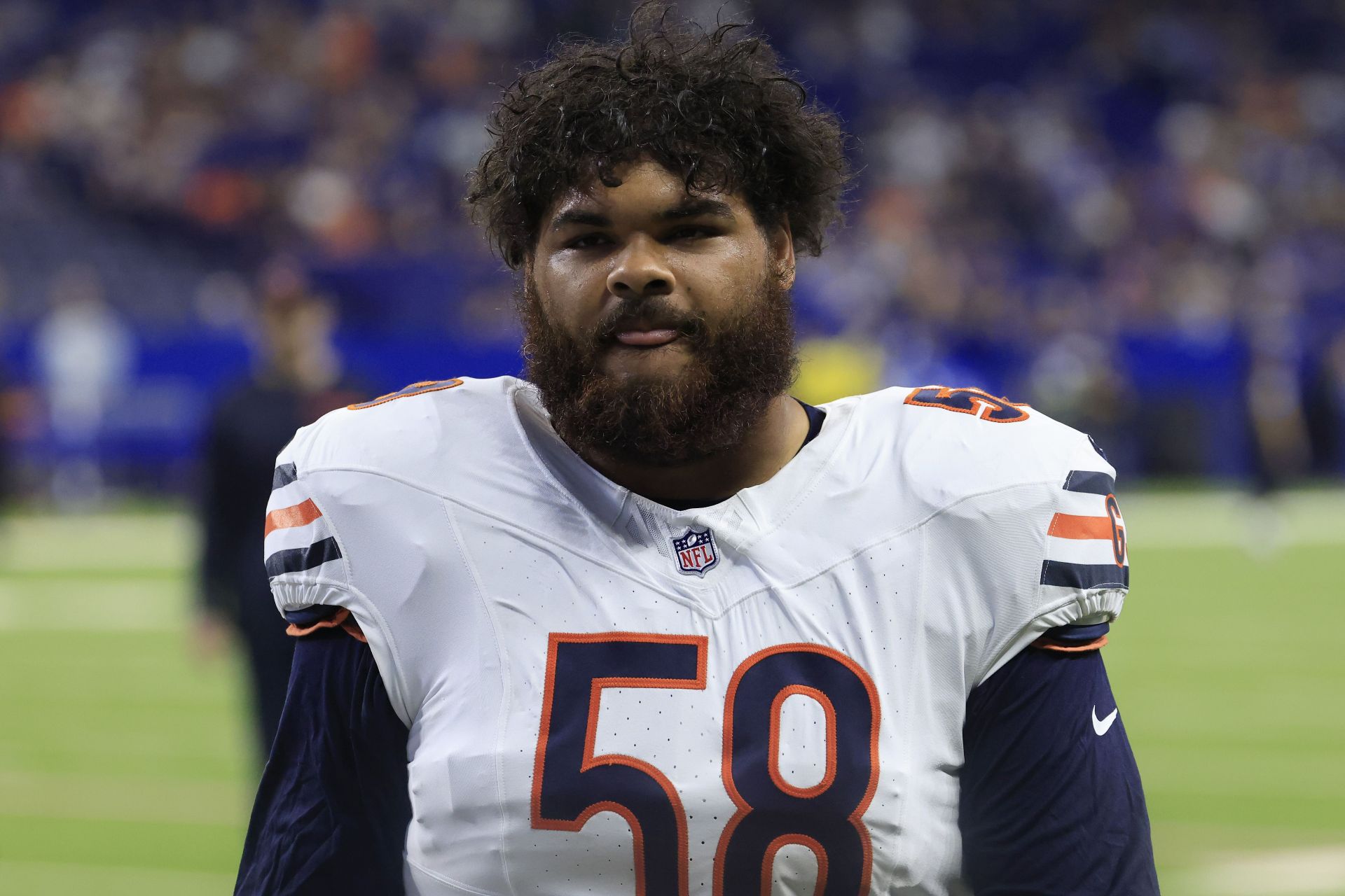 "Horrible call," "Worst officiating ever": NFL fans slam referees for "ridiculous" holding penalty against Bears' Darnell Wright vs. Vikings on MNF