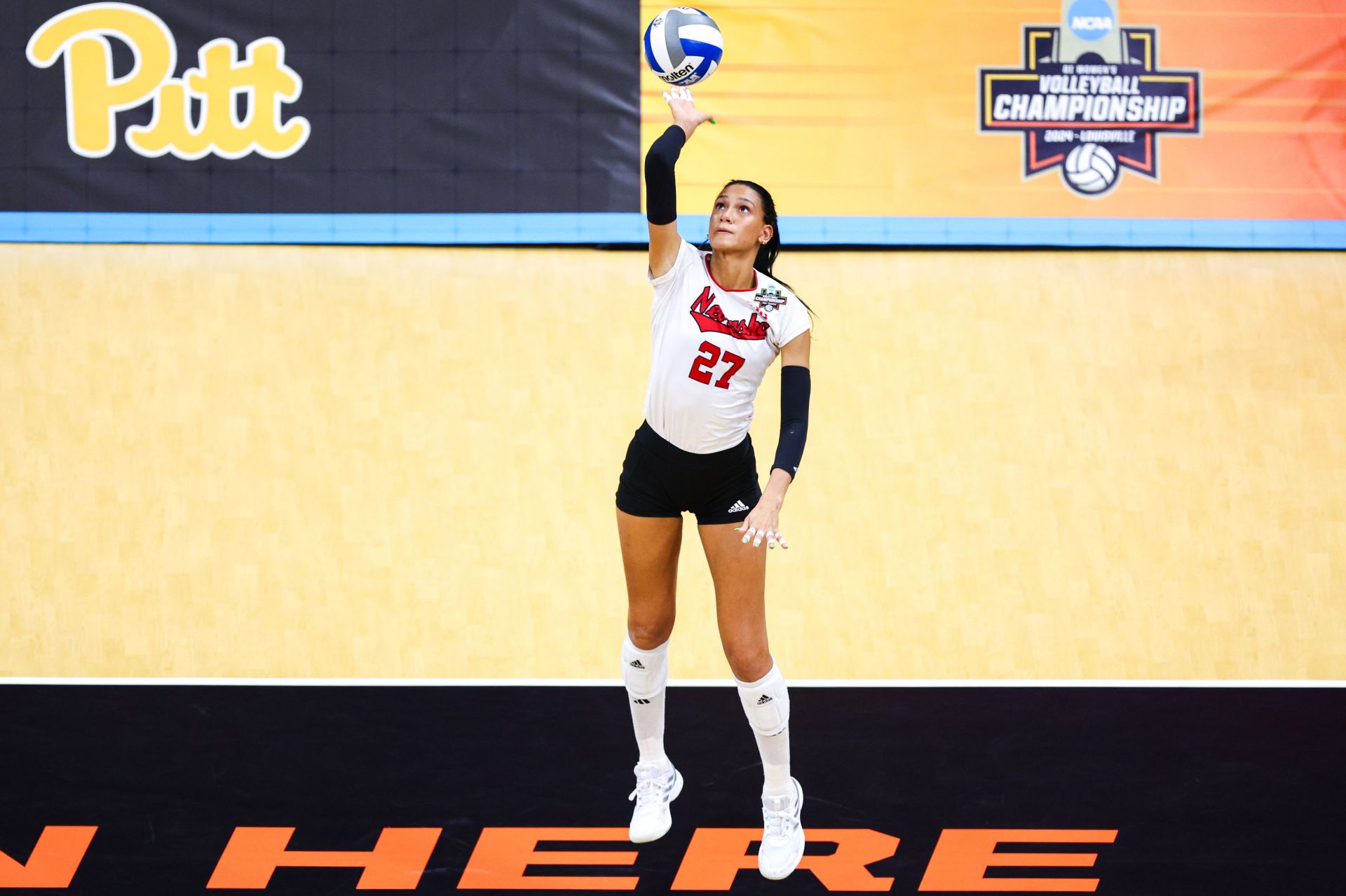 "Our team is very superstitious" - Harper Murray gets candid on Nebraska Volleyball teammates habits and her routine