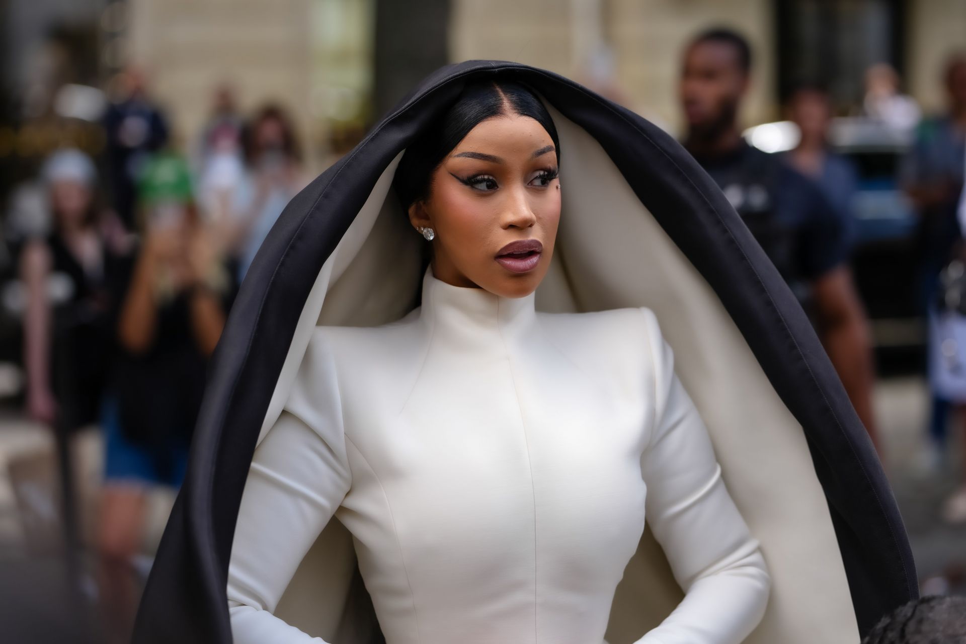 “Almost a decade after her debut is crazy” - Netizens react as Cardi B teases tour announcement for ‘AM I THE DRAMA?’ 