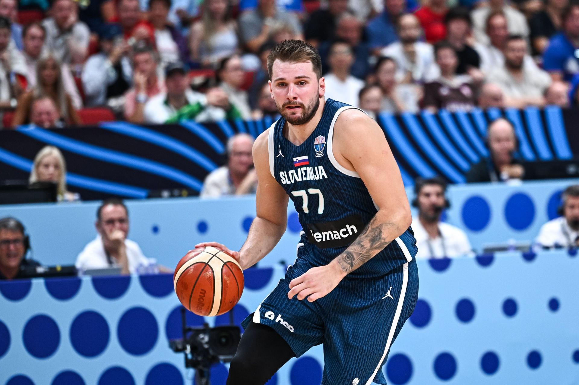 "Yes it hurts" - Luka Doncic gives crucial update on his injury following 42-pt masterclass for Slovenia vs Italy