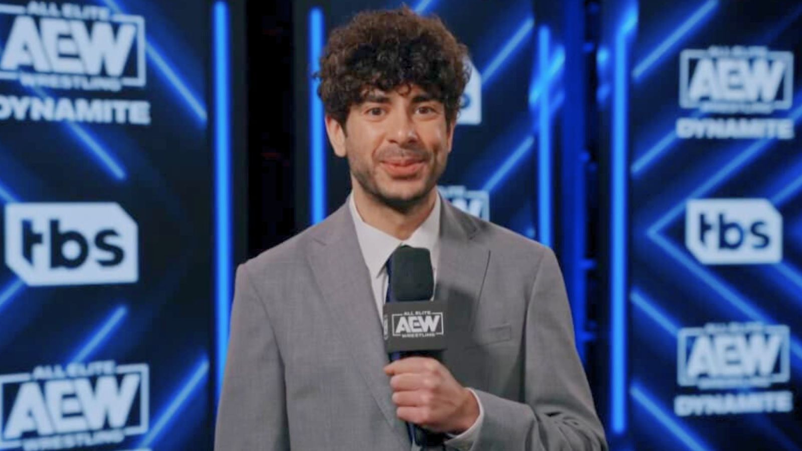 “That’s so stupid”- Tony Khan buried AEW Day 1 female stars during a recent press meet, says ex-WWE writer