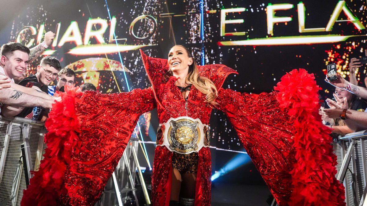 Charlotte Flair shows off stunning new look ahead of WWE SmackDown