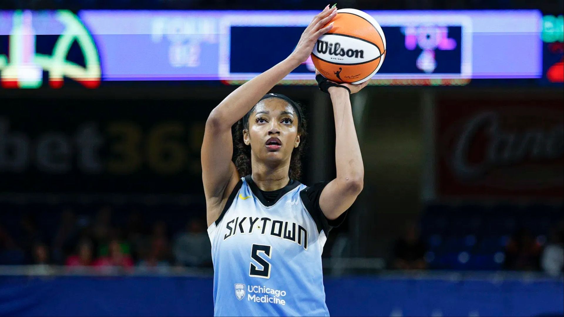 "She wants to play in Dallas with Paige and Azzi" - Jason Whitlock slams 'toxic' Angel Reese for turning on her Sky teammates amid embarrassing season