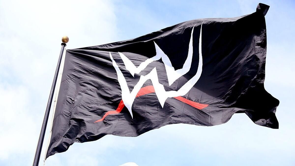 Two former WWE Superstars reunited ahead of Clash in Paris