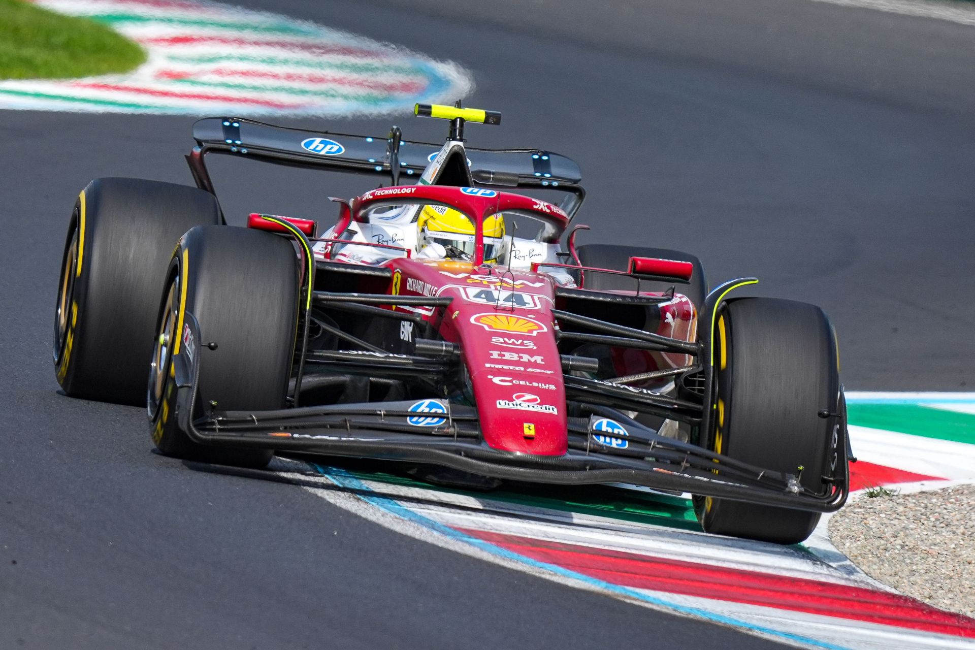 Nico Rosberg shares his outlook on Lewis Hamilton showing flashes of "brilliance" in Monza