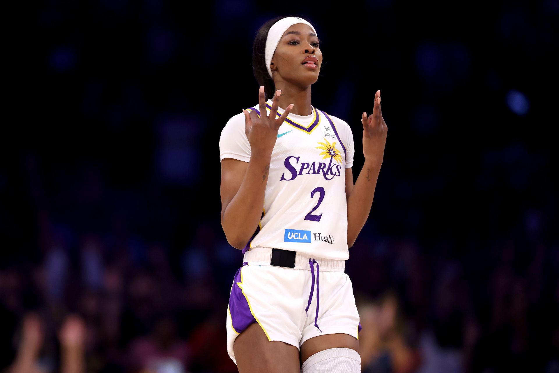 "I can't make a problem and solve it at the same time in peace?" - Rickea Jackson drops hilarious reaction to courtside expression going viral