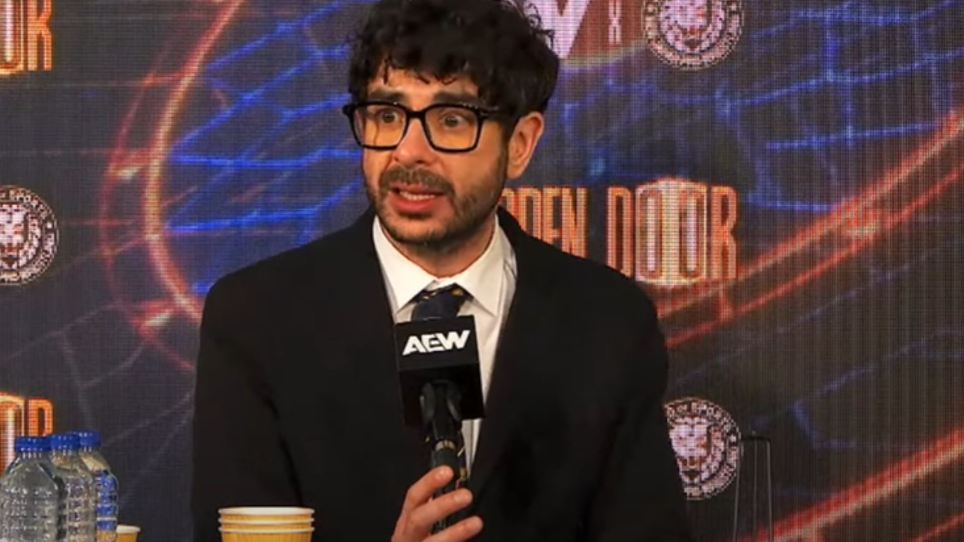 "I don't give a f**k" - Several people in AEW don't respect Tony Khan due to lack of leadership qualities, claims WWE veteran