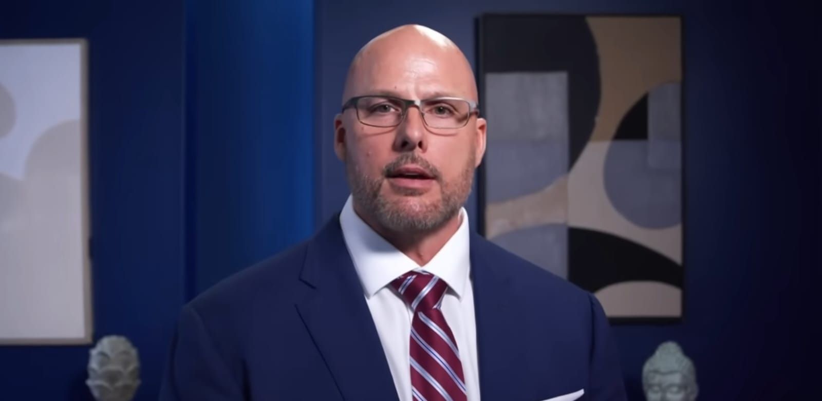 Major star suddenly returns to WWE after 4 years; Adam Pearce immediately called out 