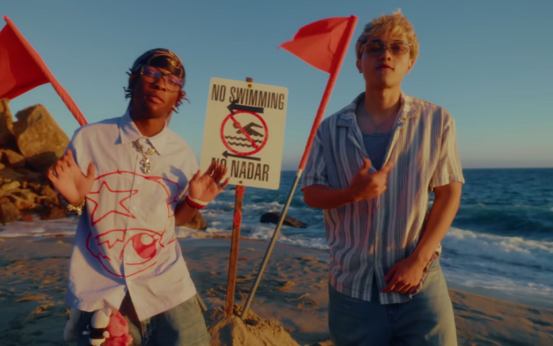 "He didn't kill anybody": Jasontheween comments on the recent situation involving singer D4vd